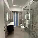 Niva House * Rome
